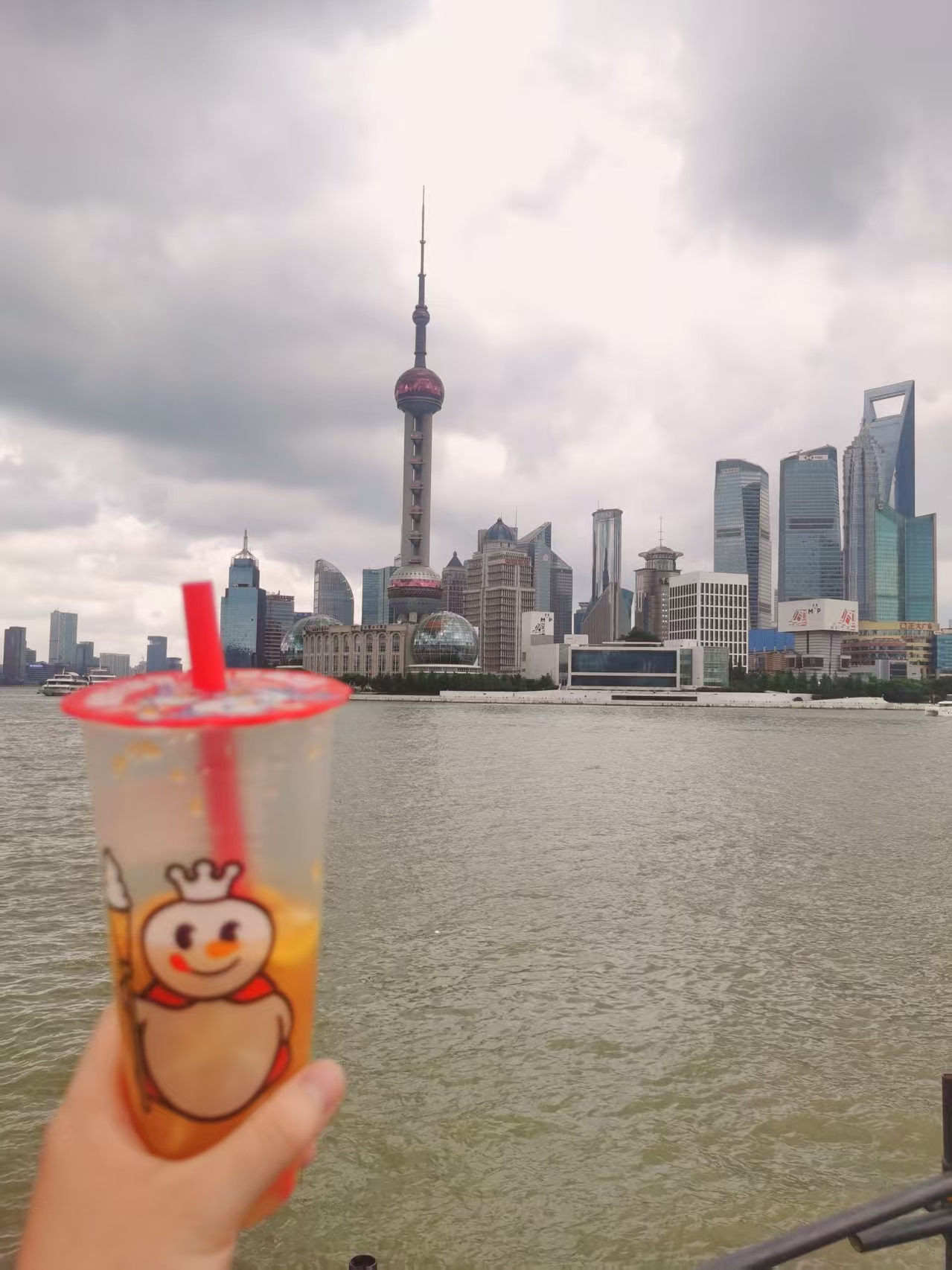 面试结束后去外滩打卡